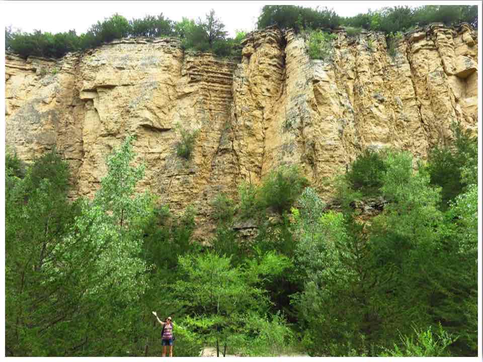 Mines of Spain Dubuque Horseshoe Bluff Trail