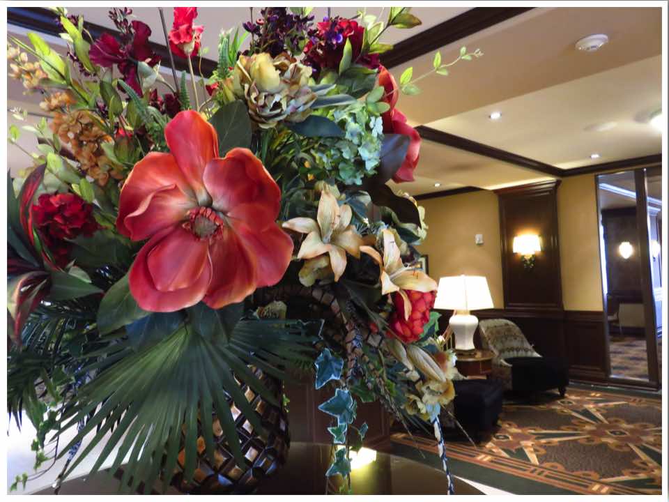 Hotel Julien Dubuque Lobby Decor
