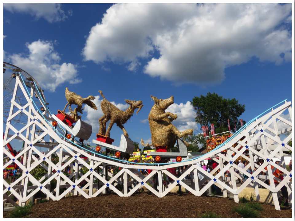 Iowa State Fair Straw Sculpture