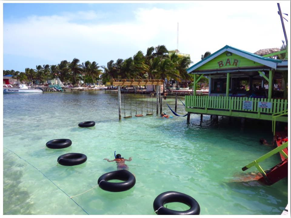 Caye Caulker Sip N Dip