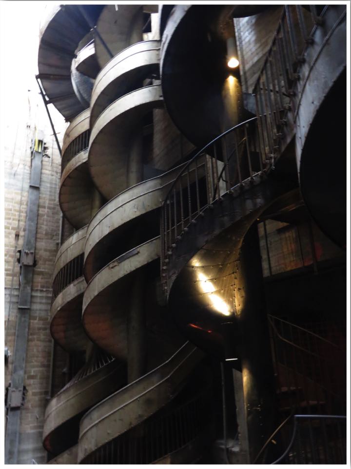 City Museum St Louis 10 Storey Slide