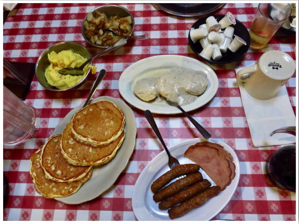 Wis Dells Paul Bunyans Cook Shanty