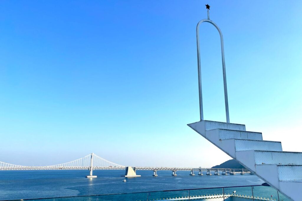 Gwangalli Beach Hotel 1 rooftop